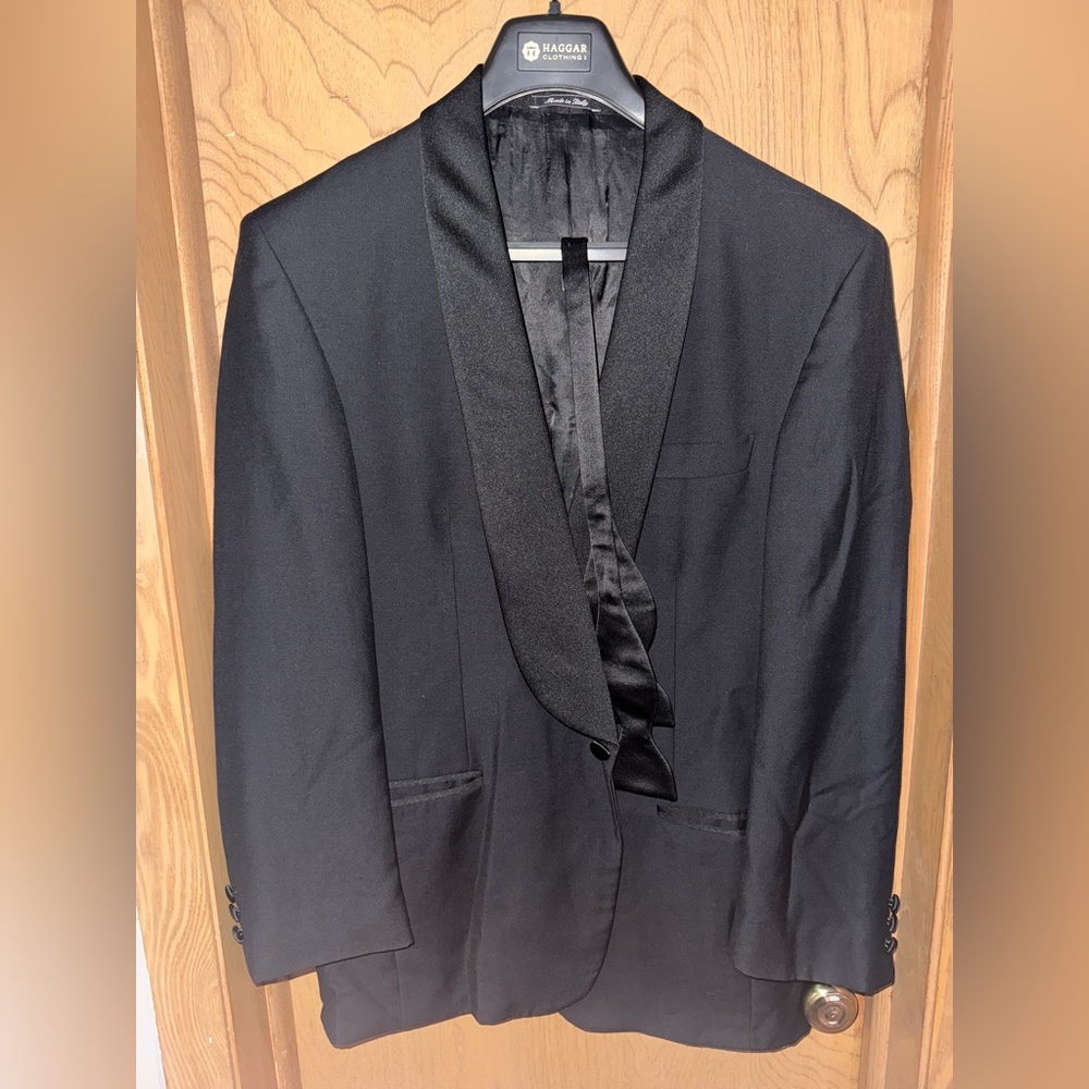 Vito Rufolo Italian Tuxedo Jacket with Bow Tie